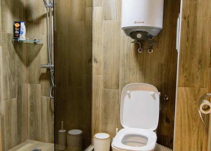 1bd Retreat With Balcony In Vibrant District By Flat Mаnager Daire