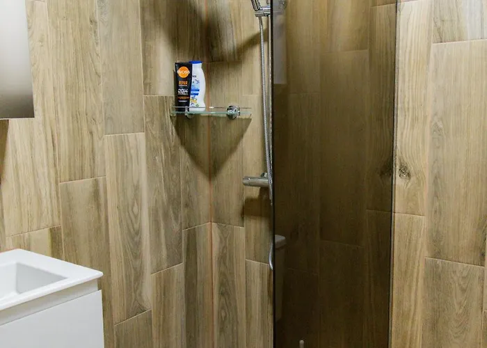 1bd Retreat With Balcony In Vibrant District By Flat Mаnager Daire *